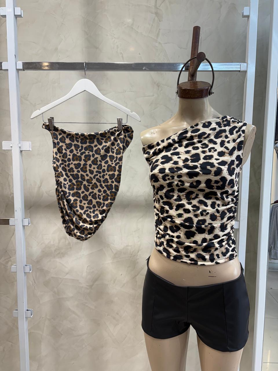 Top Irregular Animal Print ( Microfibra)