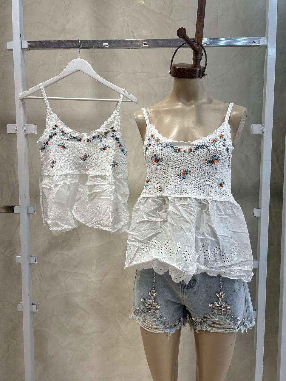 Musculosa Lupe  (Importado)