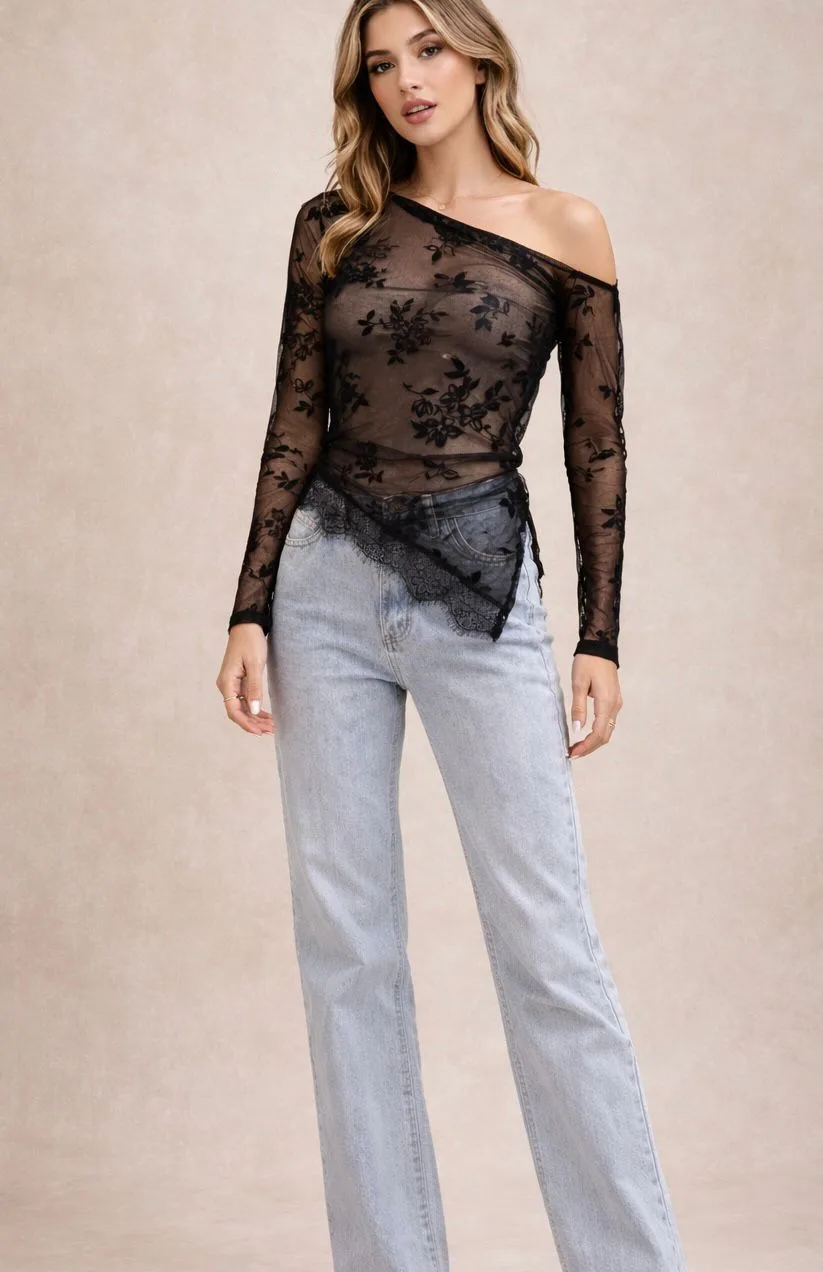 Remera pico c/ puntilla (tull bordado)