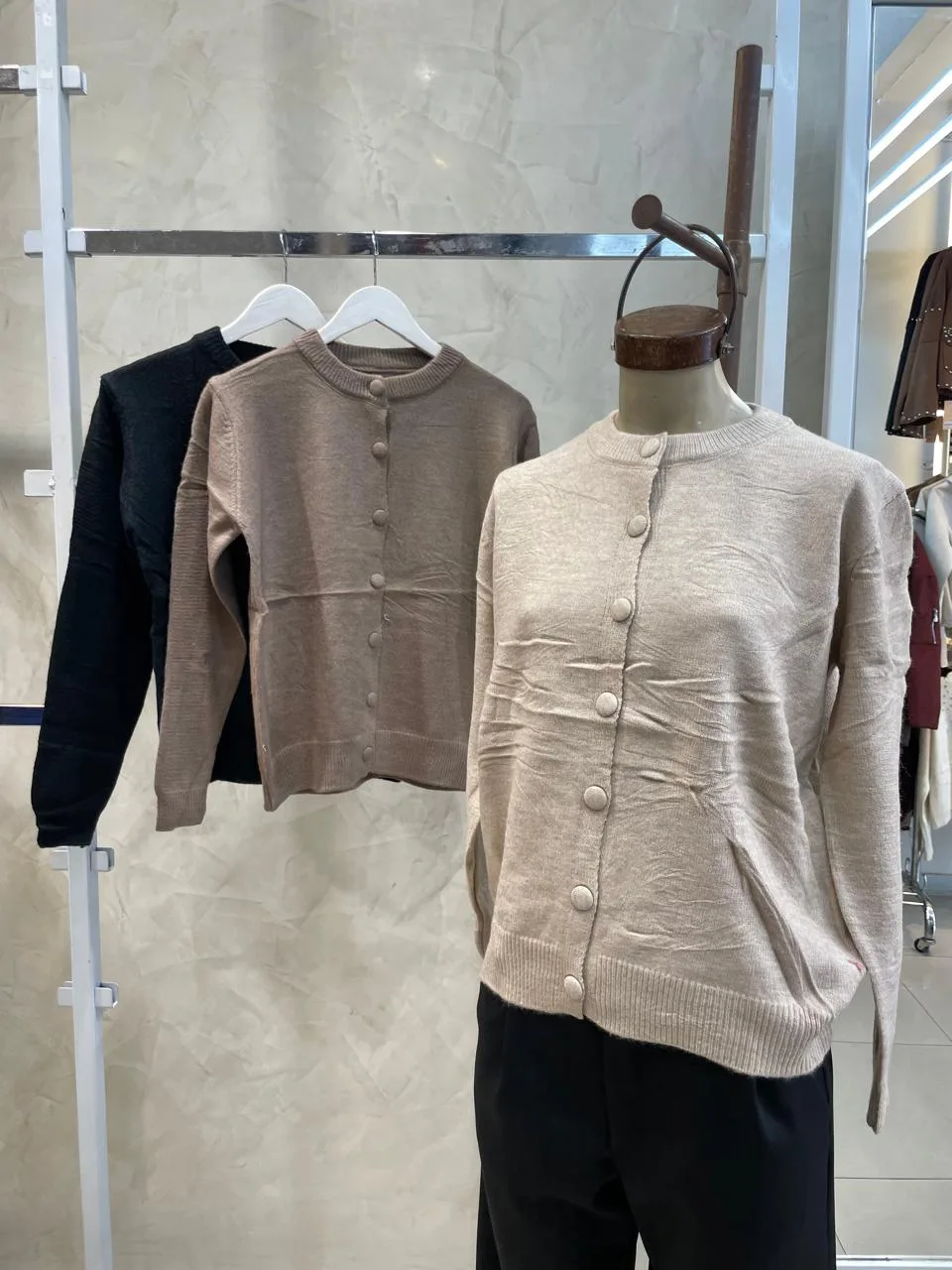 Cardigan Cuello Redondo Botones (importado)