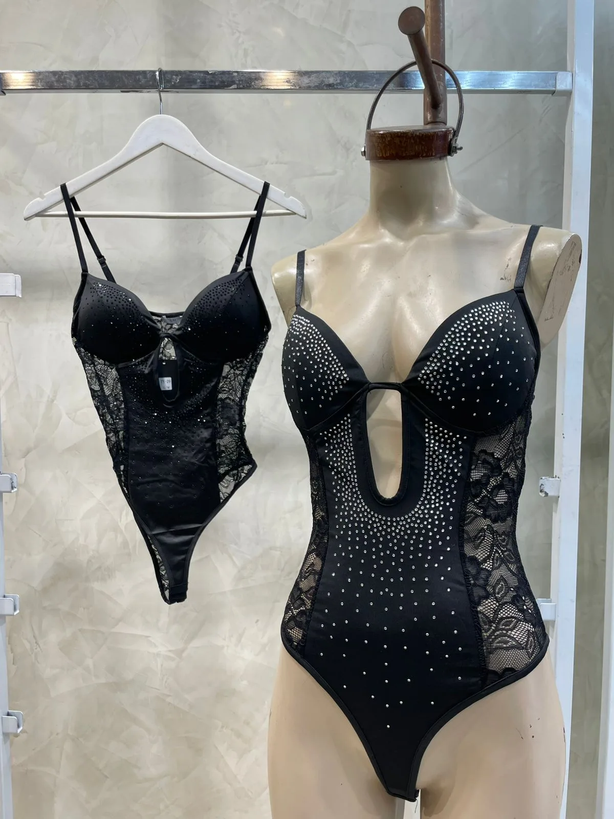 Body Encaje c/ Strass (Importado)