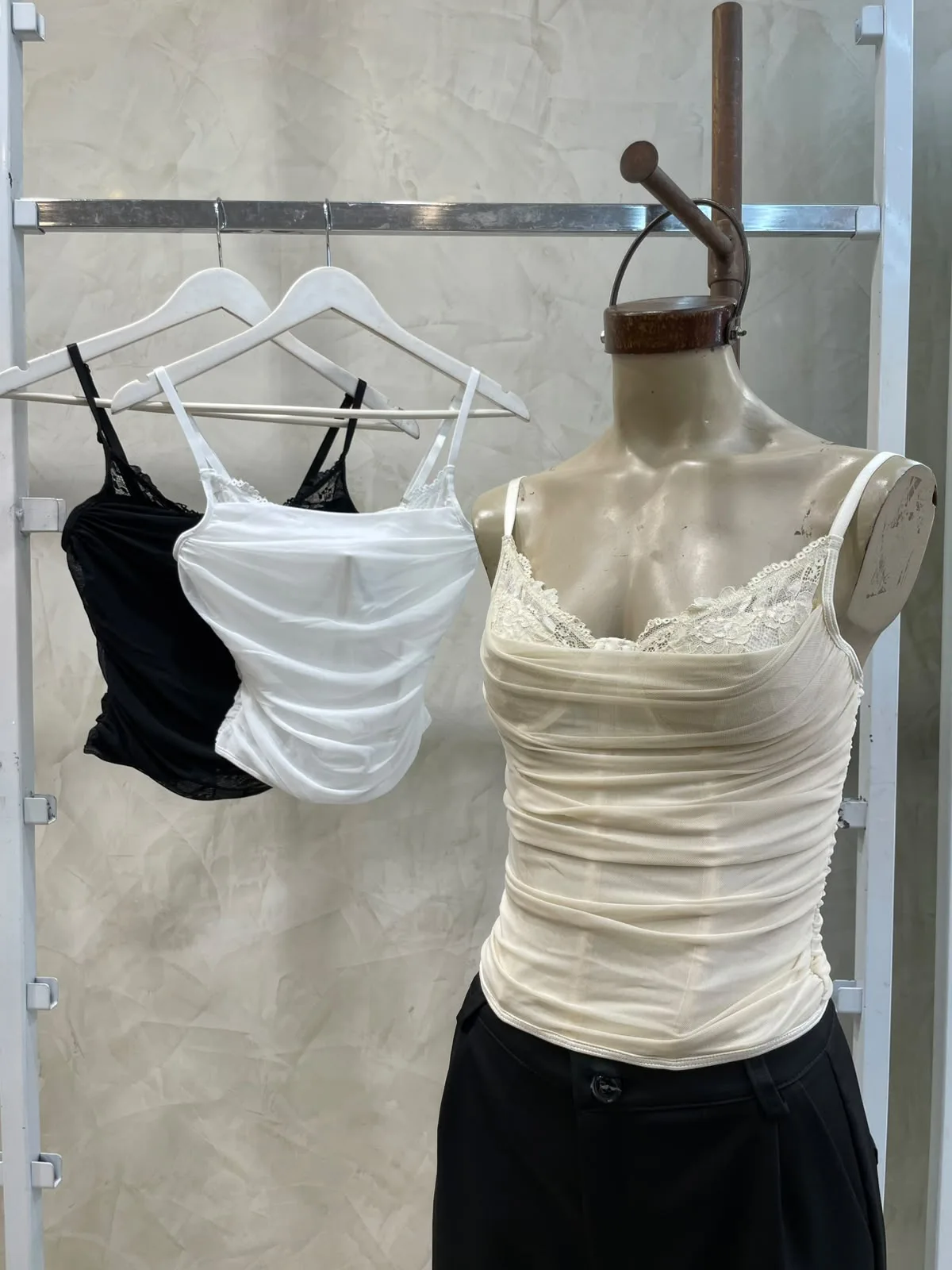 Alternative view of Corset Buche Tull (importado)